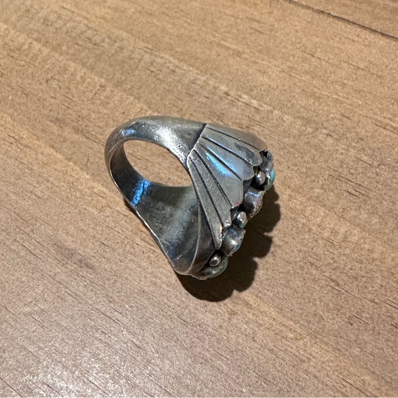 Vintage sterling silver turquoise stones ring - Picture 4 of 10